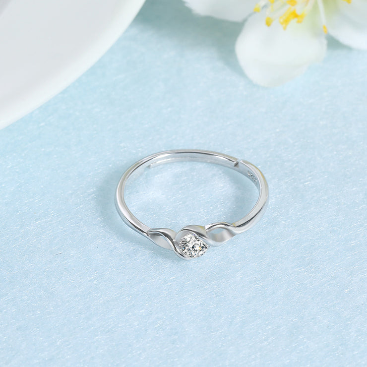 Simple Korean Style Love's Interwoven Heart-pleasing Ring