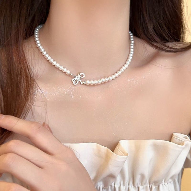 Titanium Steel Necklace Female Niche Design Hot Girl Short Pearl