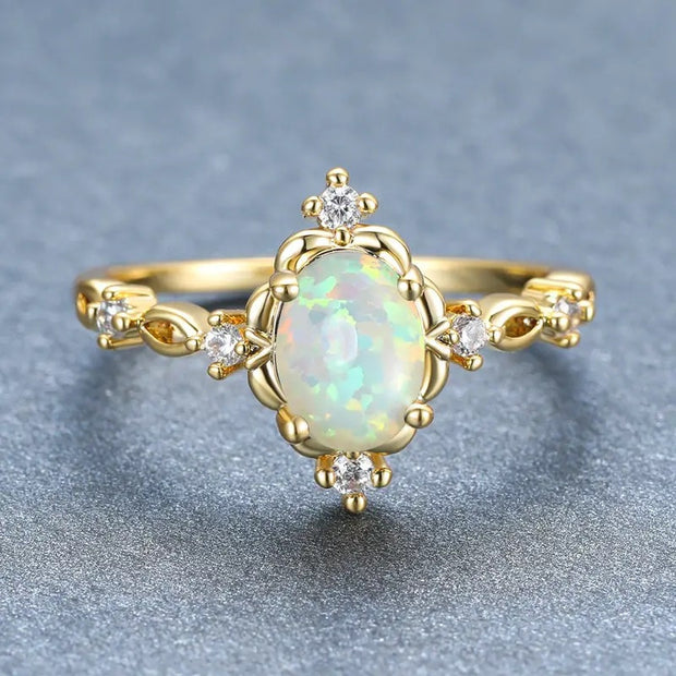 Drop-shaped Inlaid Zircon Alloy Ring
